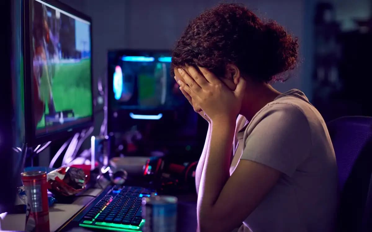 راهکارهای کاهش لگ در بازی‌های آنلاین