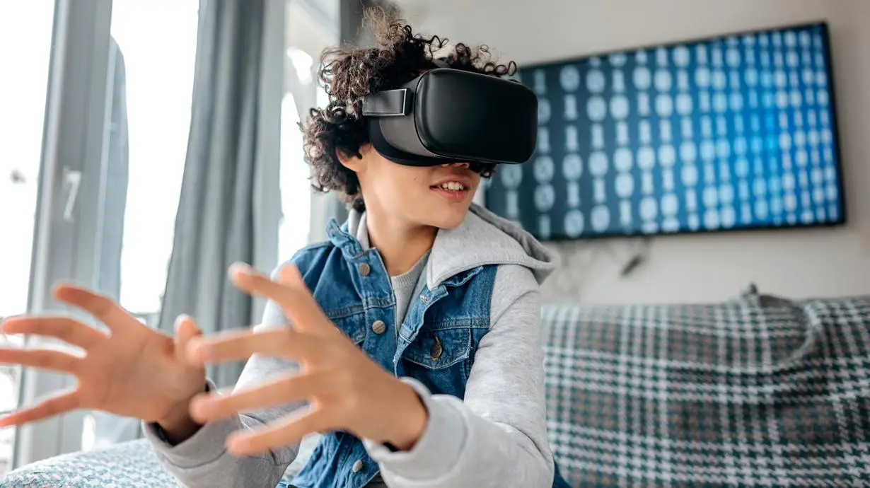 از دست دادن آگاهی محیطی-هدست واقعیت مجازی (VR)